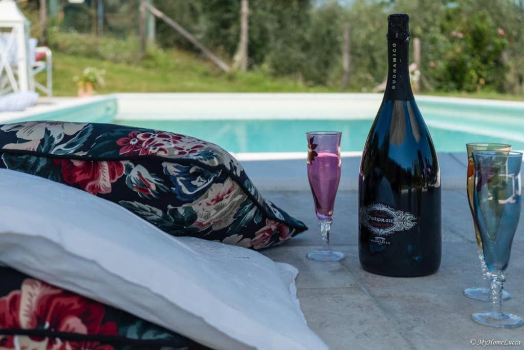 Alla Bella Aurora with Amazing POOL in Tuscany Lucca Esterno foto